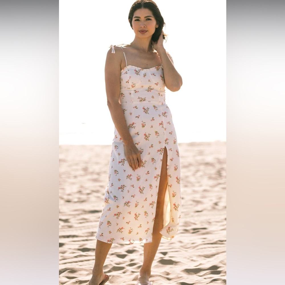 Gabriella Sweetheart Midi Dress